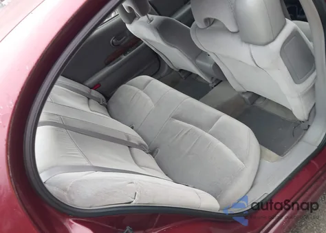 2001 Buick Lesabre Custom from USA, damaged, VIN 1G4HP54K91U290803